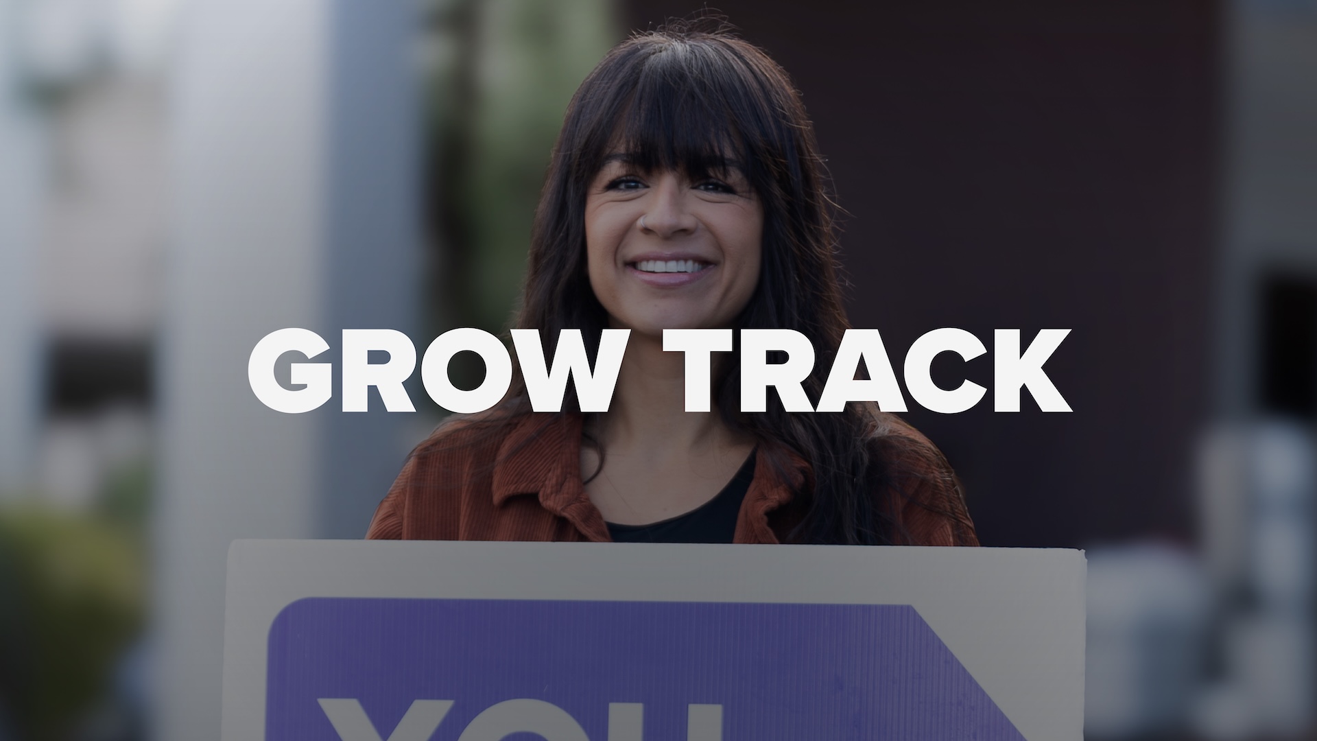 Grow Track logo